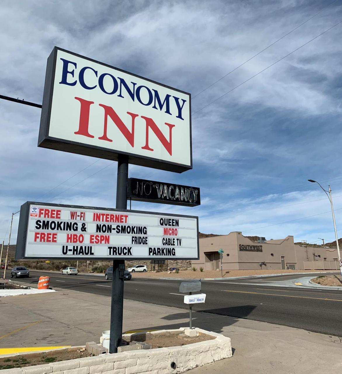 Economy Inn Кінгмен Екстер'єр фото